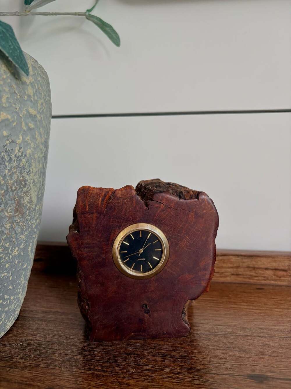Stunning Vintage Burled Wood Handmade Grandpa Academic Core Mini Clock